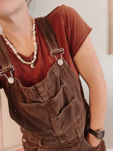 Load image into Gallery viewer, Shell Initial Necklace
