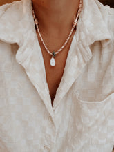 Load image into Gallery viewer, Paracord Necklace

