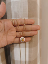 Load image into Gallery viewer, Honey Flower Locket
